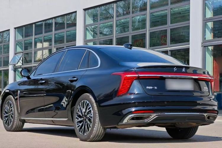 Hongqi H5 2024 — кузов, дополнительный ракурс, 22 400 км, Guazi myylkhadms, фото 7