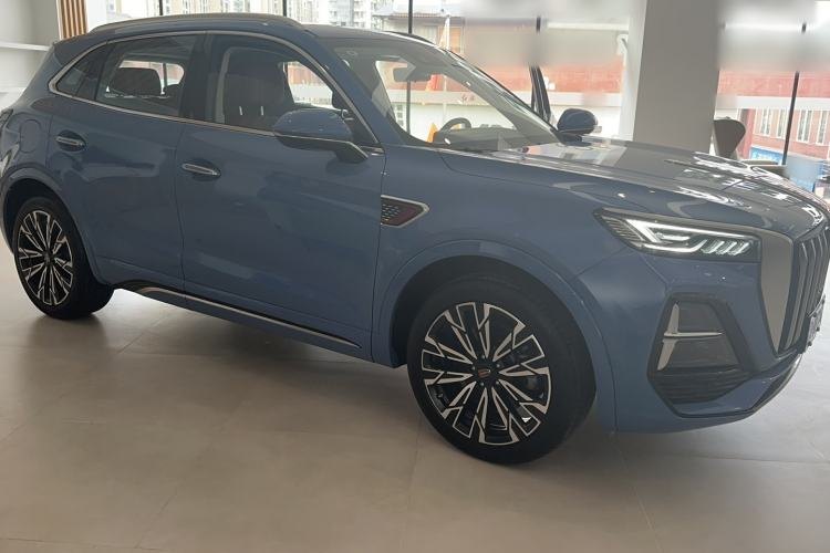 Hongqi HS5 2023 — кузов, дополнительный ракурс, 10 100 км, Guazi u9zutq9h4a, фото 3
