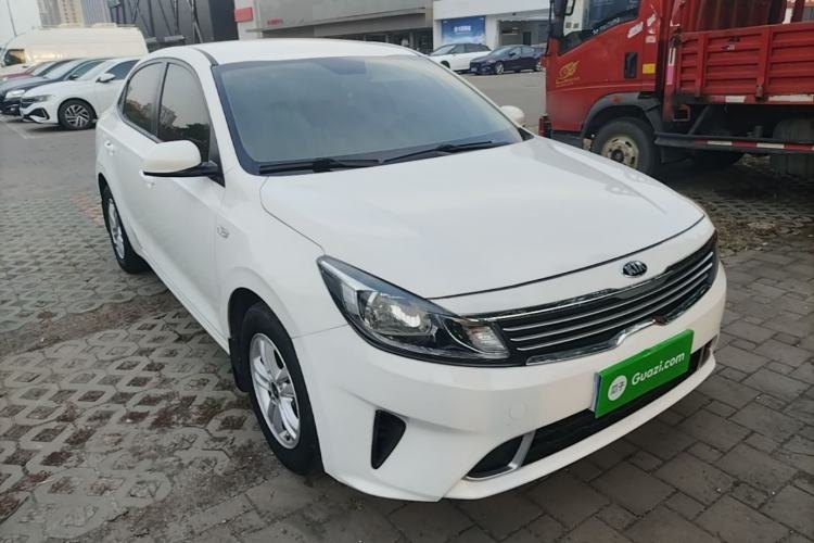 Kia Forte 2019 — вид спереди справа, 96 800 км, Guazi 5e55zta3y7, фото 3