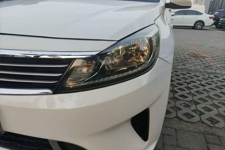 Kia Forte 2019 — передняя фара, 96 800 км, Guazi 5e55zta3y7, фото 8