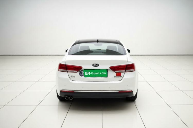 Kia K4 2014 — вид сзади, 91 200 км, Guazi 85zhqtkz3f, фото 5