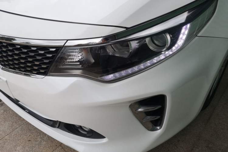 Kia K5 2016 — передняя фара, 106 500 км, Guazi qlrmhq6zxu, фото 8