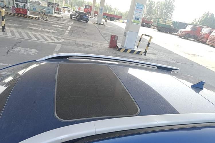 Kia kx1 Stonic 2019 — крыша, 76 900 км, Guazi uhvhzflyr6, фото 7