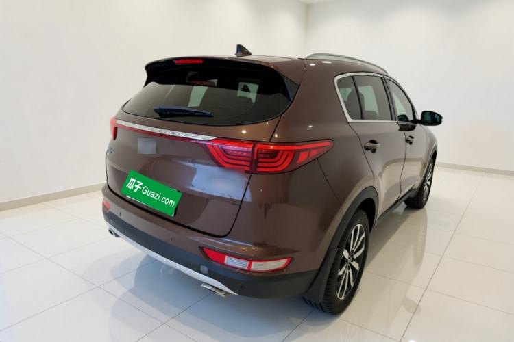Kia KX5 2016 — вид сзади справа, 69 400 км, Guazi mgzb6r22vn, фото 6