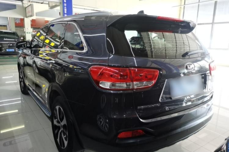 Kia Sorento 2016 — вид сзади слева, 159 800 км, Guazi tb6w3kjbqx, фото 4