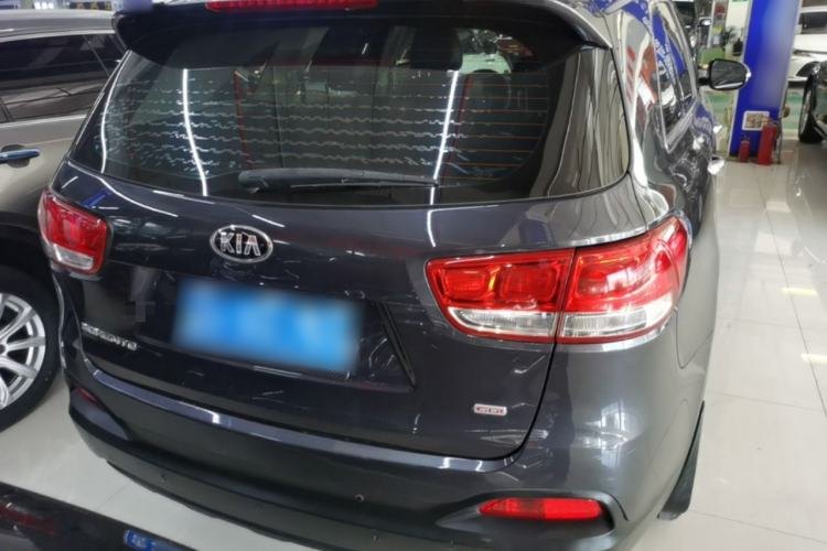 Kia Sorento 2016 — вид сзади, 159 800 км, Guazi tb6w3kjbqx, фото 5