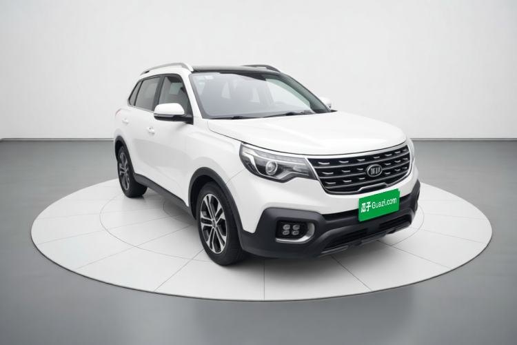 Kia Sportage R 2019 — вид спереди справа, 197 399 км, Guazi 3dr8kj5whu, фото 3