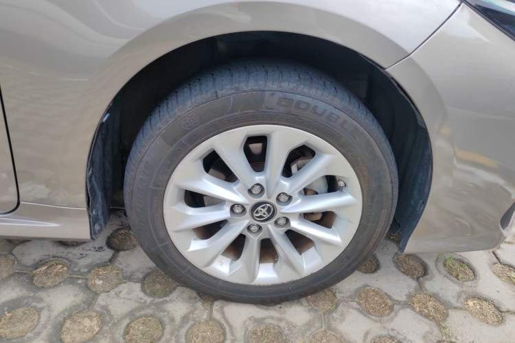 Toyota Corolla 2019 — кузов, дополнительный ракурс, 80 500 км, Guazi w8qe6bfqak, фото 5