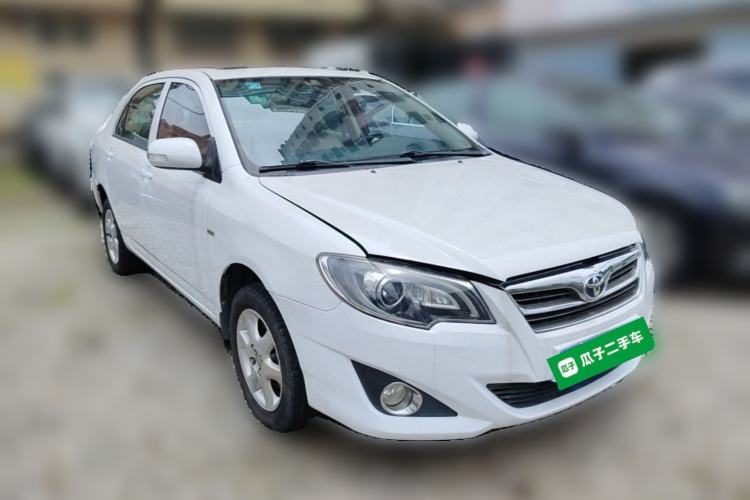Toyota Corolla EX 2013 — вид спереди справа, 119 500 км, Guazi 38w8tfy5x4, фото 2