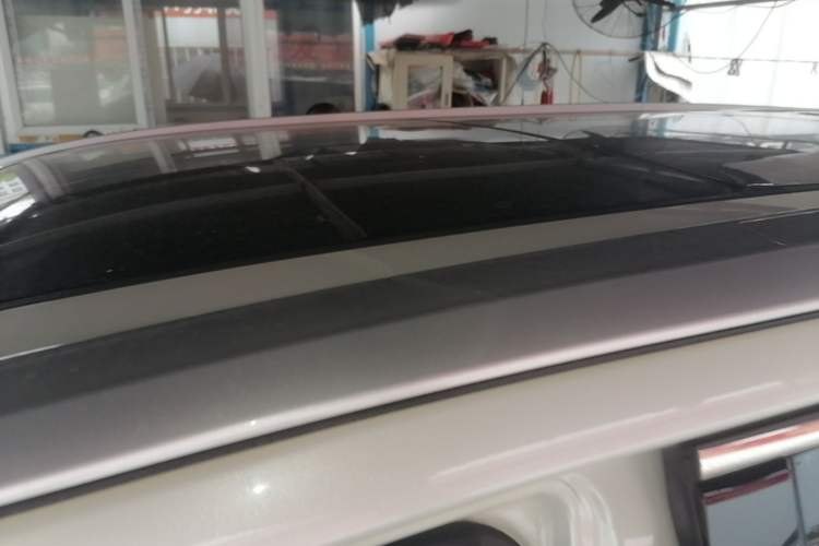 Toyota Highlander 2015 — крыша, 131 800 км, Guazi ja2hsw5azc, фото 7