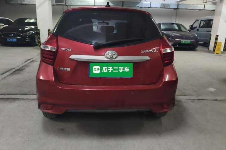 Toyota YARiS L Zhi Xuan 2017 — вид сзади, 65 100 км, Guazi dgmnkar7l9, фото 5