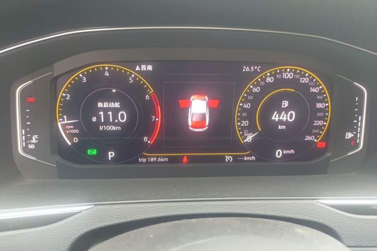 Volkswagen Magotan 2020 — салон, приборная панель, 141 000 км, Guazi wbtxl2untx, фото 8